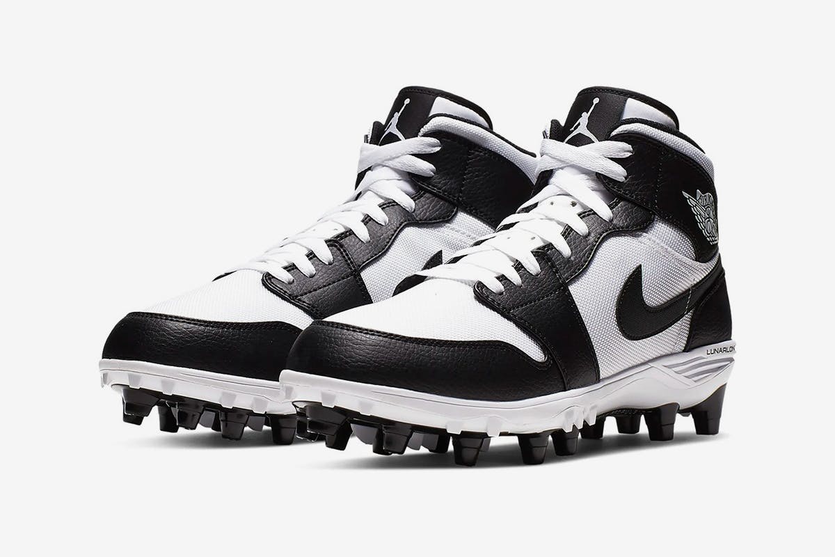 Nike Air Jordan 1 Football Cleat: How